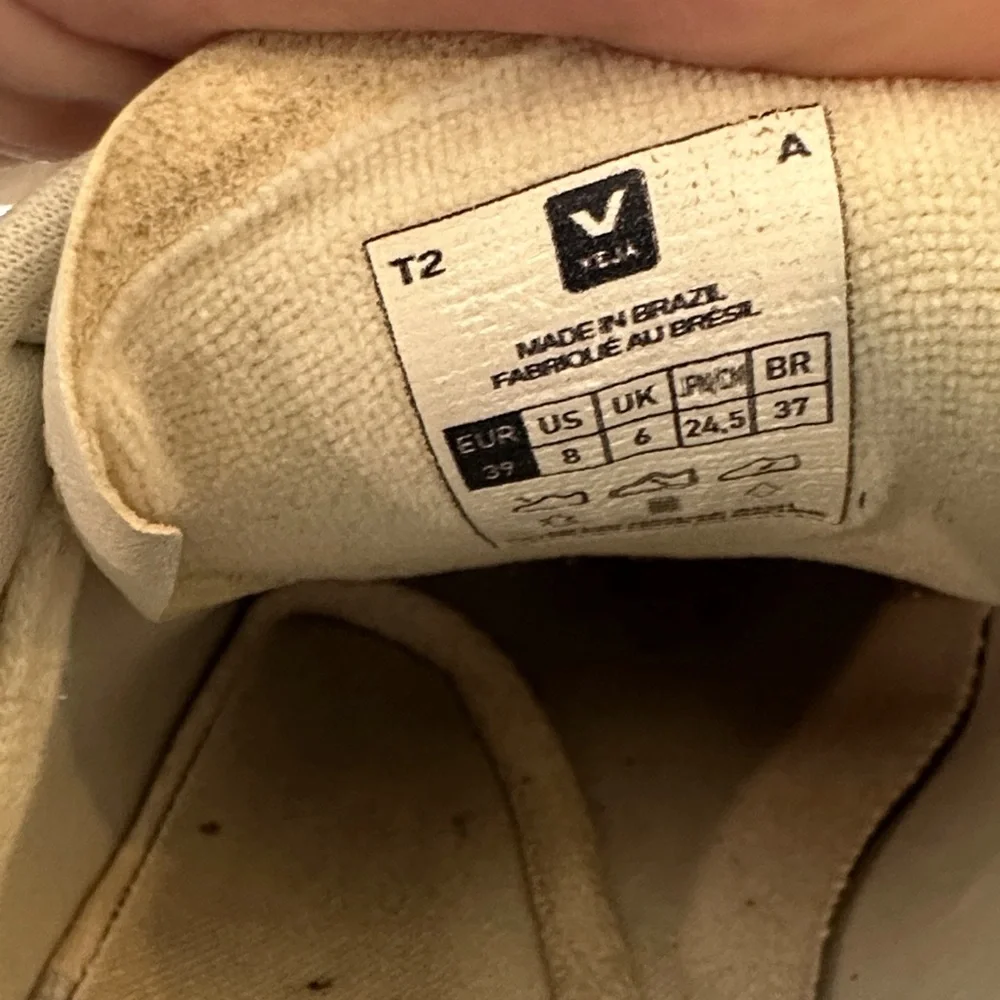 Vintage Veja Cream and Sage Sneakers - ✨Exclusive✨ - Picture 5 of 6